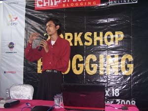 Mengisi Workshop Blogging CHIP